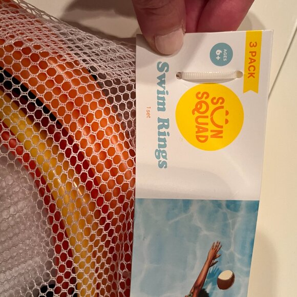 Swing Rings ((Swim Through them) (Pack of 3) (new) Age 6 and up. (home/x) - Picture 9 of 10